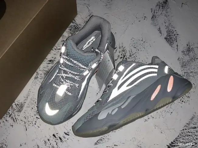 hype Boost 700 Adidas Yeezy 'Inertia' V2 FW2549 0604